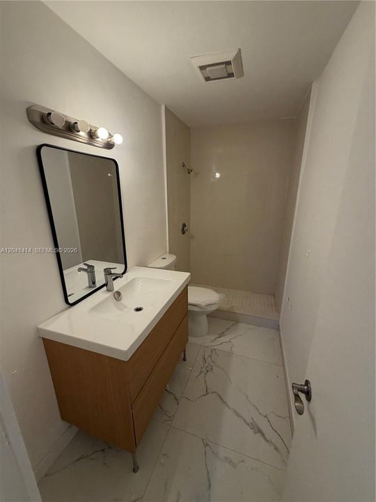 For Rent: $2,900 (3 beds, 2 baths, 2478 Square Feet)