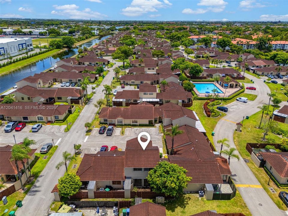 На продажу: $450,000 (2 спален, 2 ванн, 1582 Квадратных фут)