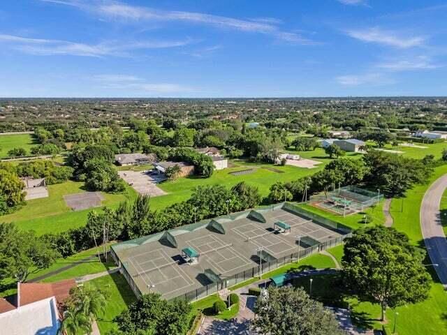Tennis and Pickleball Courts