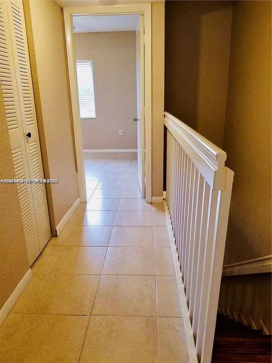 For Rent: $2,450 (2 beds, 2 baths, 1188 Square Feet)