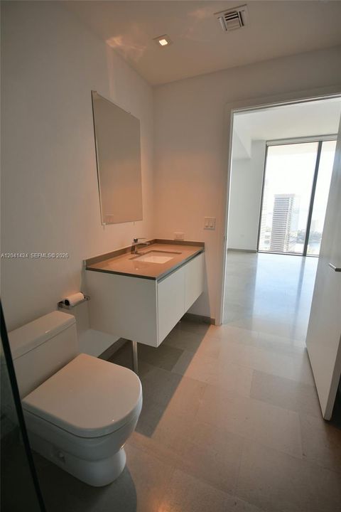 For Rent: $6,300 (2 beds, 2 baths, 1249 Square Feet)