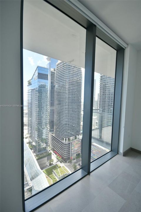 For Rent: $6,300 (2 beds, 2 baths, 1249 Square Feet)