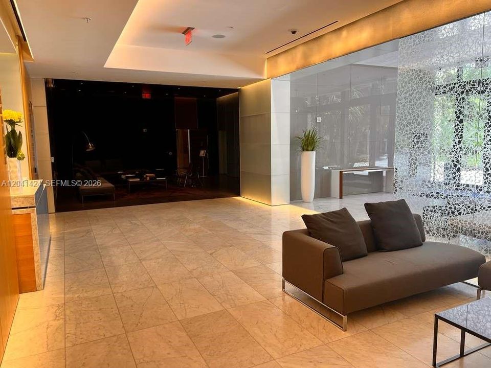 For Rent: $6,300 (2 beds, 2 baths, 1249 Square Feet)