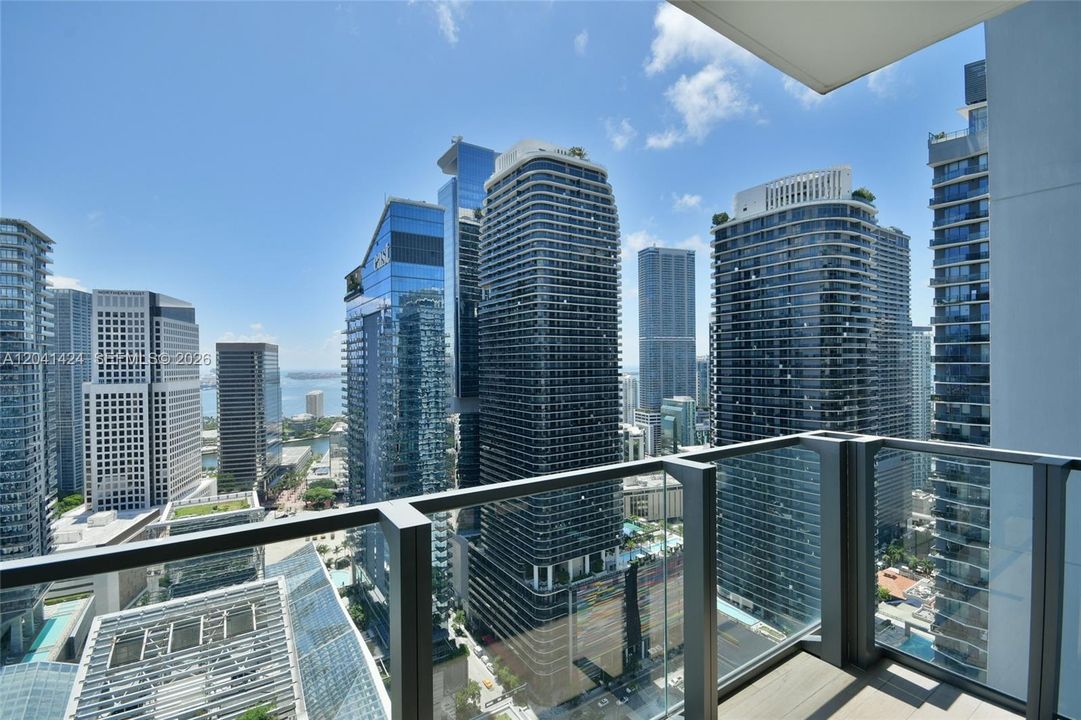 For Rent: $6,300 (2 beds, 2 baths, 1249 Square Feet)