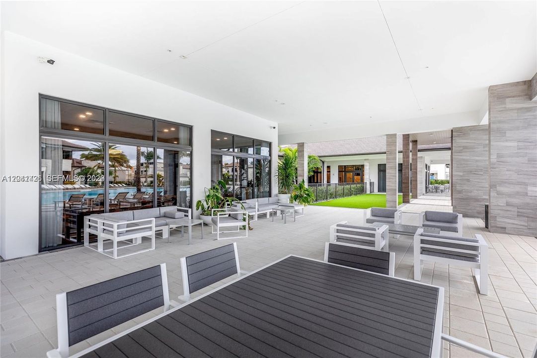 For Sale: $639,000 (3 beds, 2 baths, 1482 Square Feet)