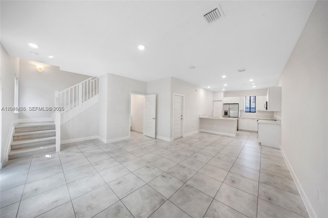 For Sale: $639,000 (3 beds, 2 baths, 1482 Square Feet)