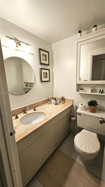 В аренду: $3,400 (1 спален, 1 ванн, 870 Квадратных фут)