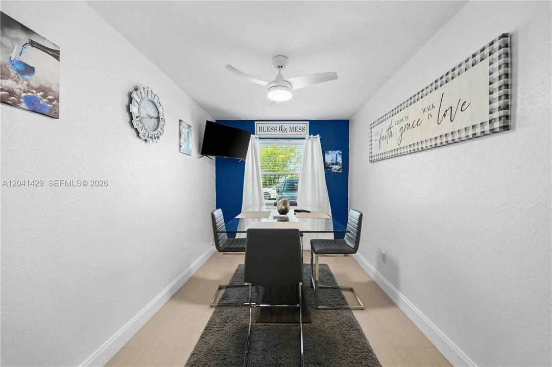 For Sale: $474,999 (4 beds, 2 baths, 696 Square Feet)