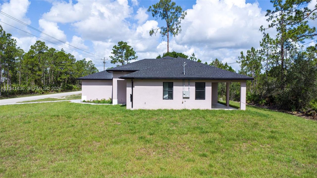 На продажу: $349,900 (3 спален, 2 ванн, 1558 Квадратных фут)