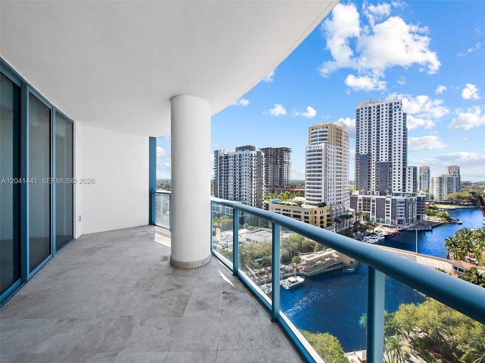 For Rent: $7,500 (2 beds, 2 baths, 1522 Square Feet)
