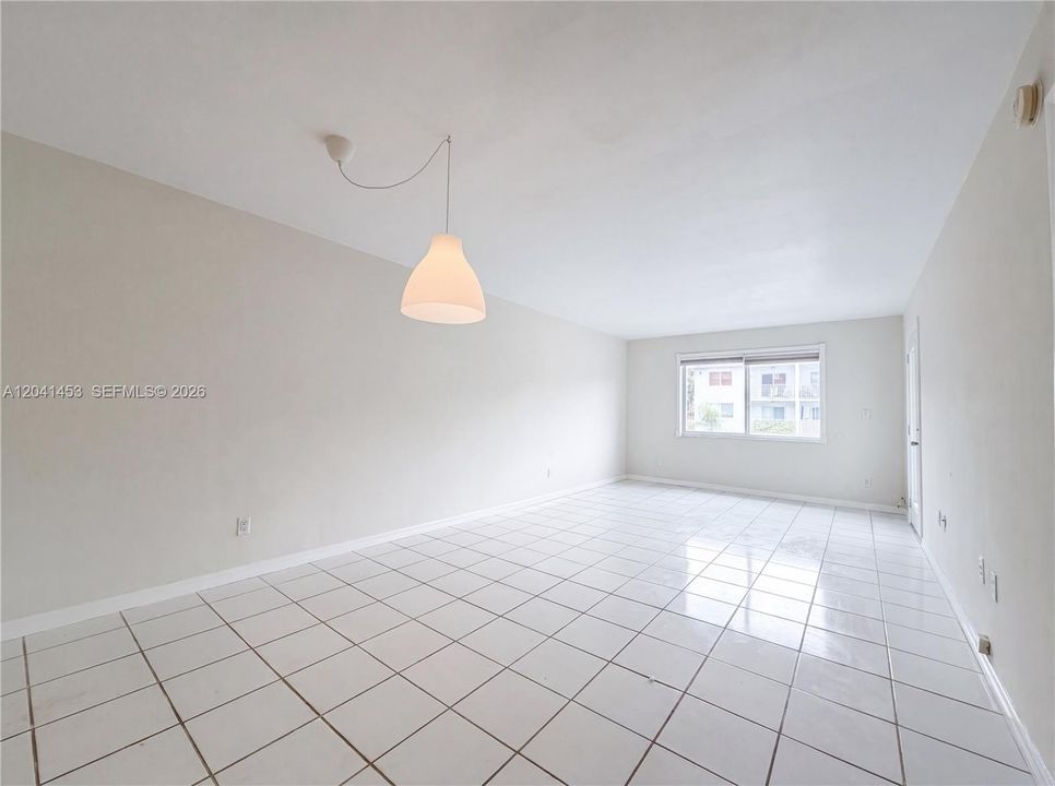 На продажу: $465,000 (1 спален, 1 ванн, 730 Квадратных фут)