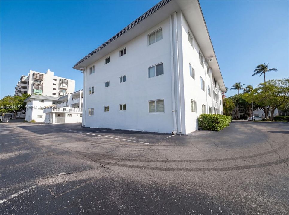 На продажу: $465,000 (1 спален, 1 ванн, 730 Квадратных фут)