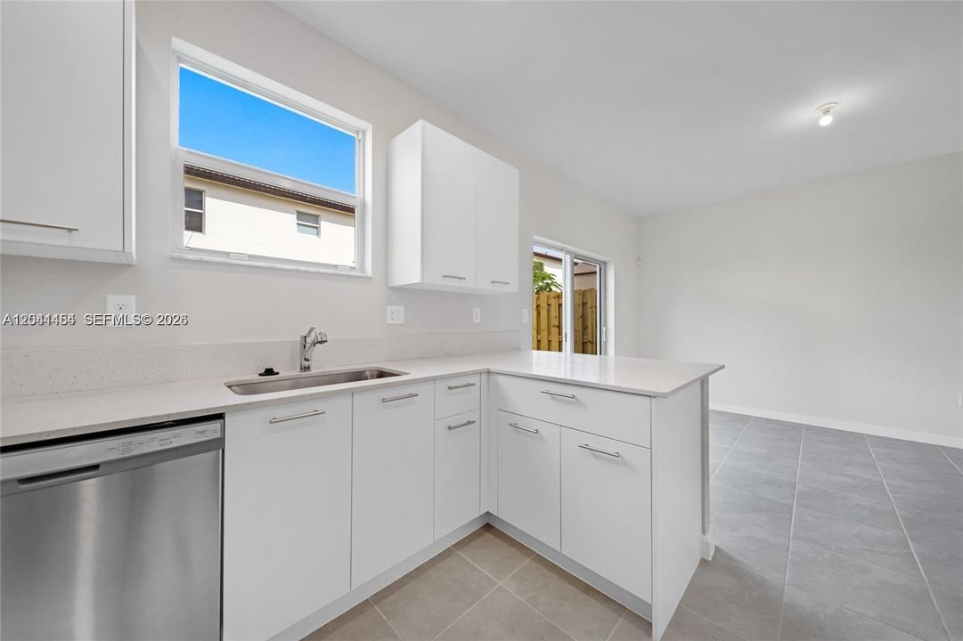 For Sale: $489,000 (3 beds, 2 baths, 1442 Square Feet)