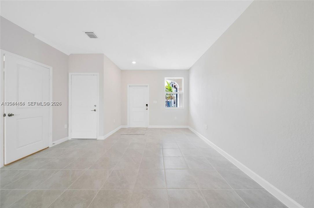 For Sale: $489,000 (3 beds, 2 baths, 1442 Square Feet)