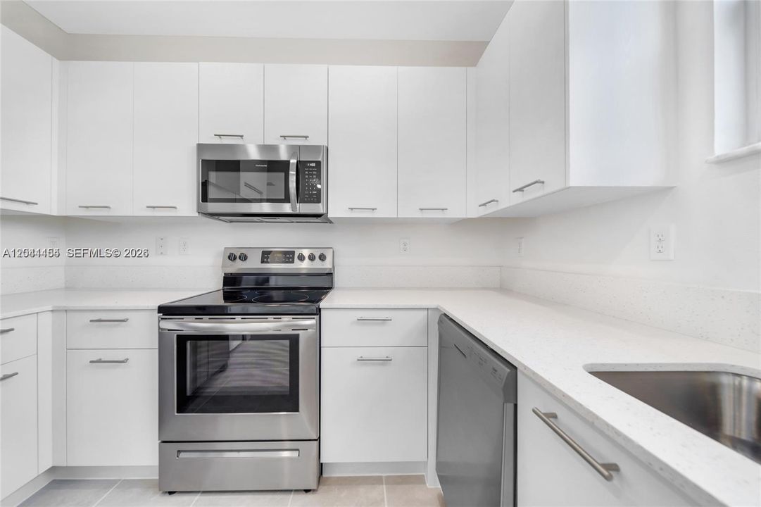 For Sale: $489,000 (3 beds, 2 baths, 1442 Square Feet)