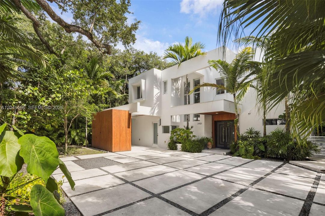 En Venta: $4,750,000 (4 camas, 4 baños, 3383 Pies cuadrados)