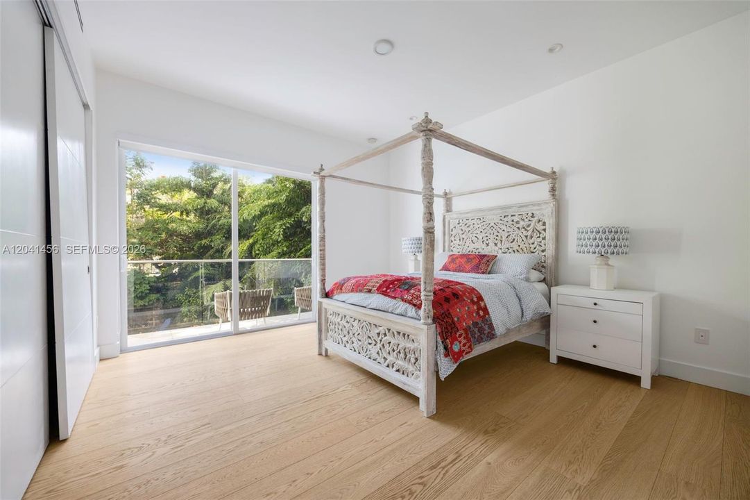 For Sale: $4,750,000 (4 beds, 4 baths, 3383 Square Feet)