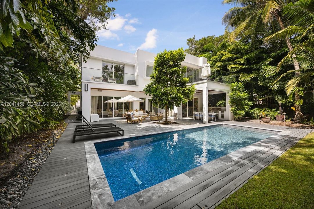 For Sale: $4,750,000 (4 beds, 4 baths, 3383 Square Feet)