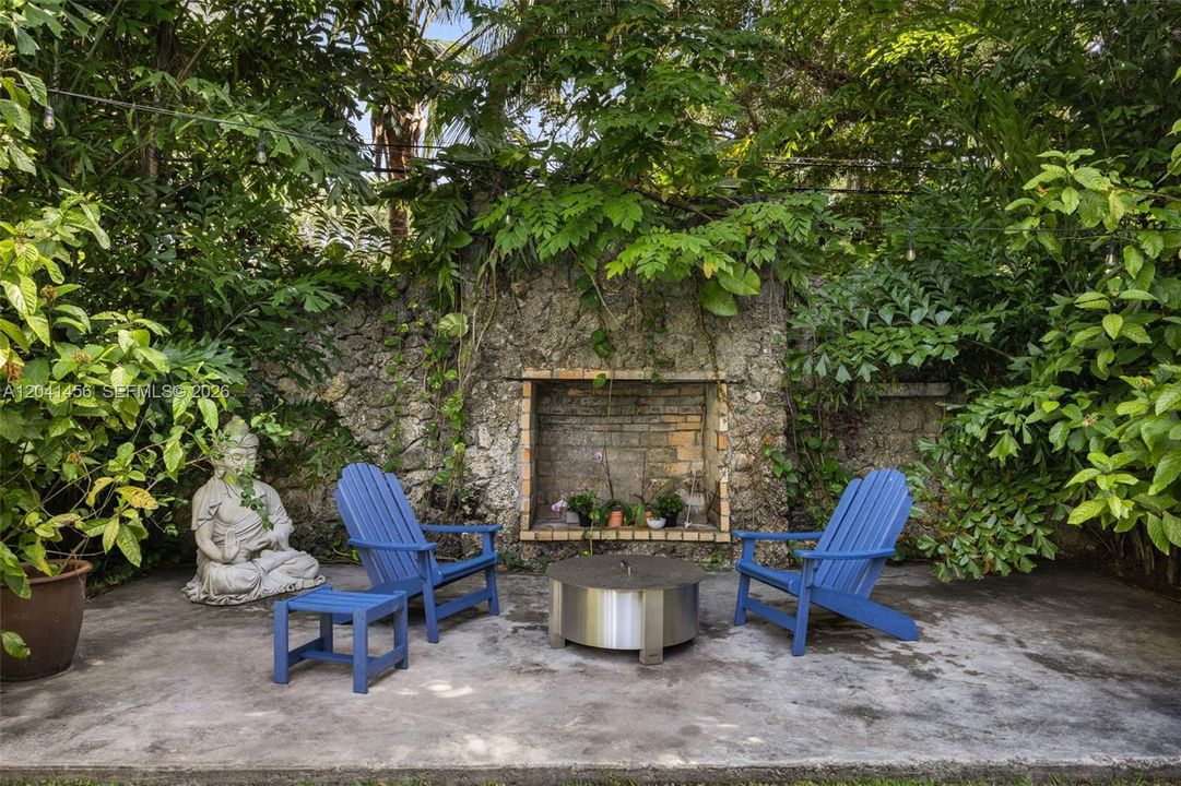 For Sale: $4,750,000 (4 beds, 4 baths, 3383 Square Feet)