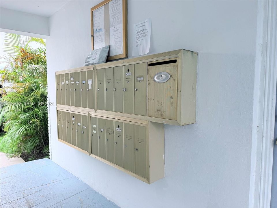 En Venta: $315,000 (1 camas, 1 baños, 810 Pies cuadrados)