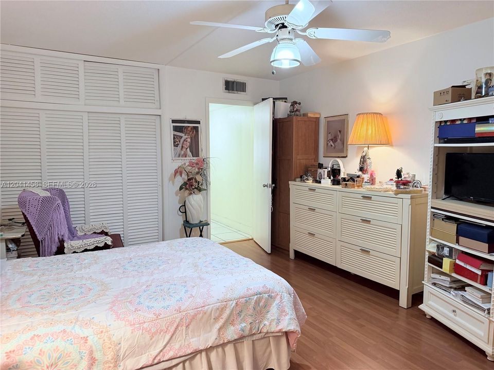 En Venta: $315,000 (1 camas, 1 baños, 810 Pies cuadrados)