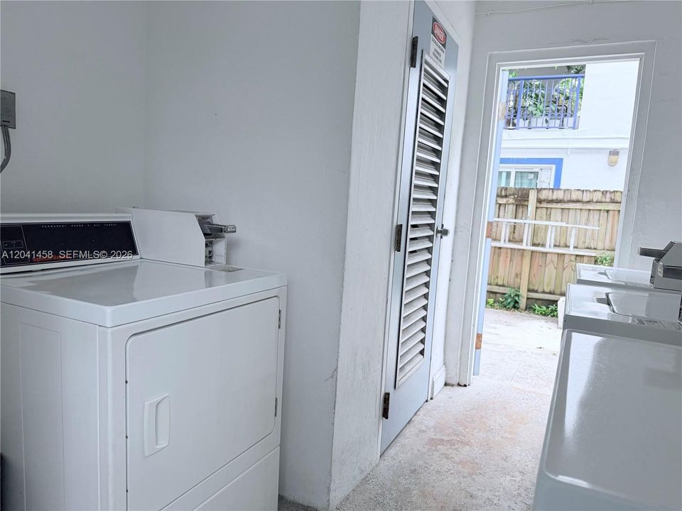 En Venta: $315,000 (1 camas, 1 baños, 810 Pies cuadrados)