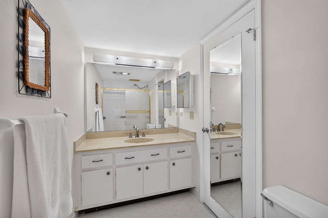 Primary bath