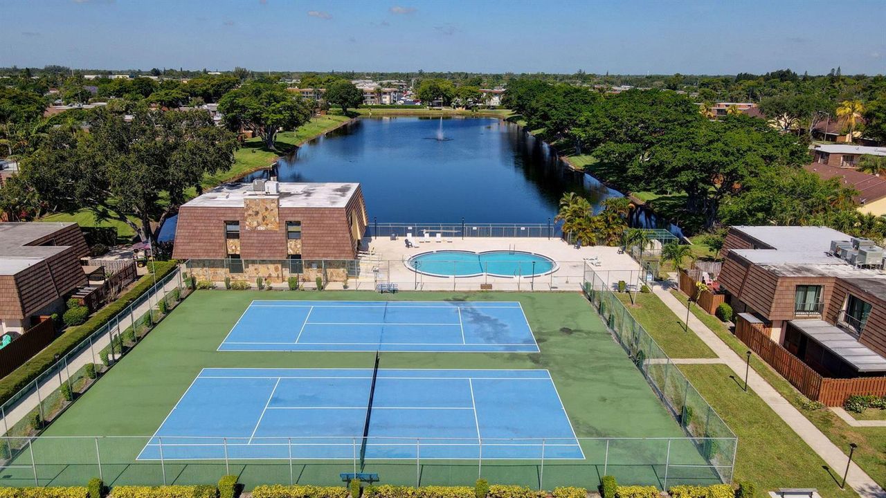Club House Pool