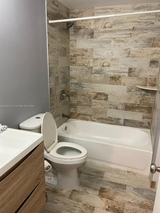 Upstairs Bathroom