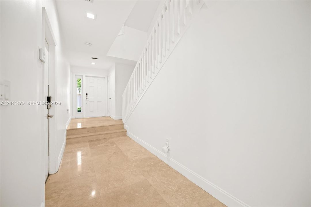 For Sale: $925,000 (4 beds, 3 baths, 2406 Square Feet)