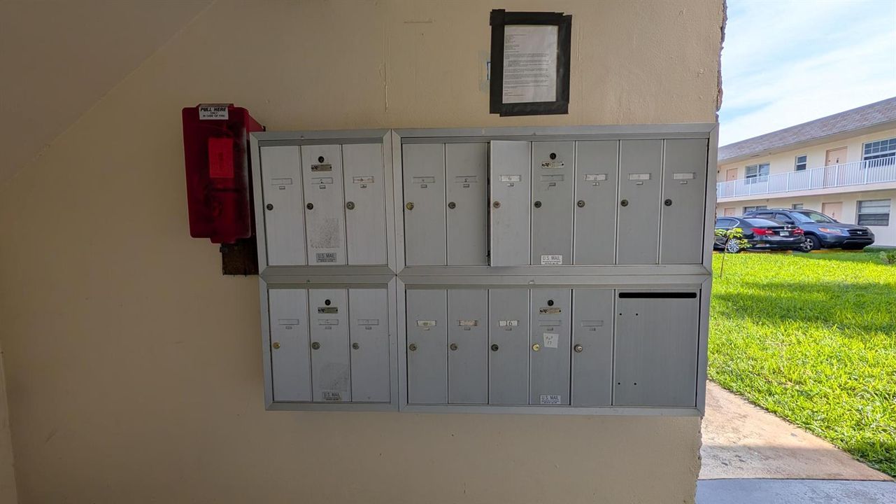Mail Box