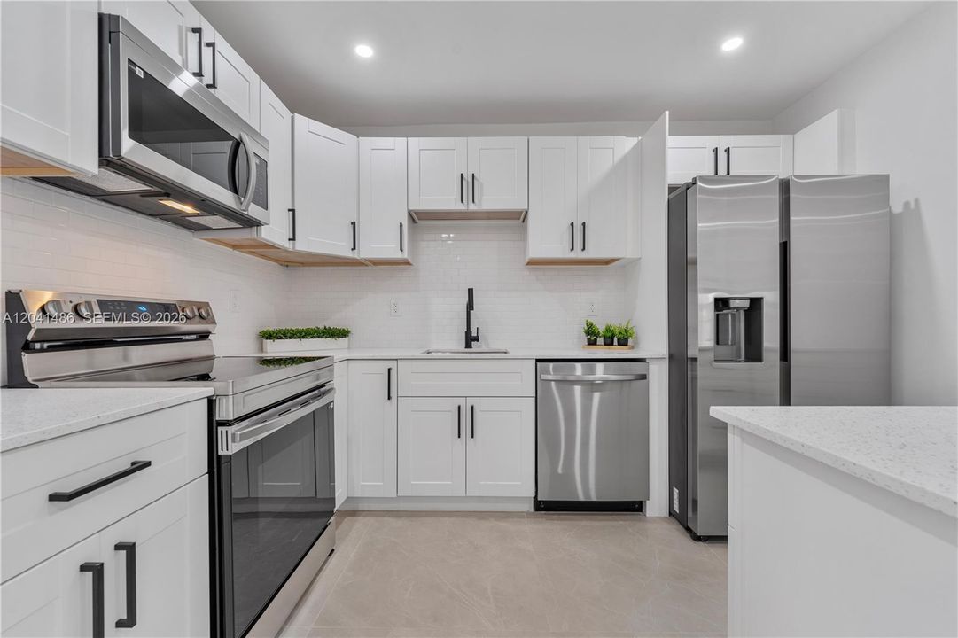 For Sale: $695,000 (4 beds, 2 baths, 1872 Square Feet)