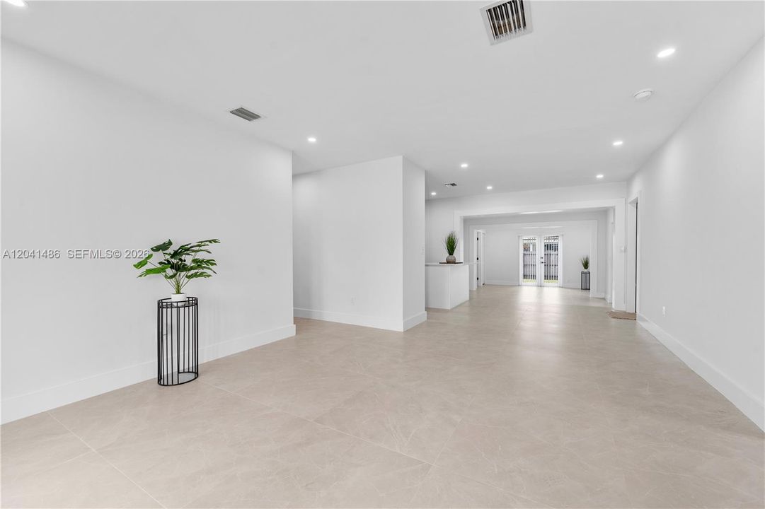For Sale: $695,000 (4 beds, 2 baths, 1872 Square Feet)