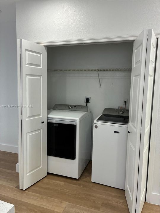 For Rent: $3,400 (3 beds, 2 baths, 1554 Square Feet)