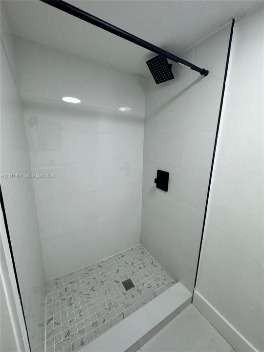 En Venta: $740,000 (5 camas, 4 baños, 1432 Pies cuadrados)
