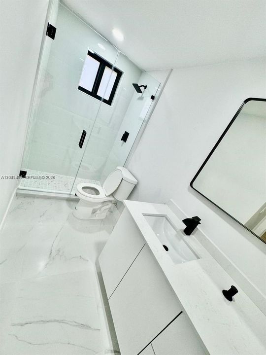En Venta: $740,000 (5 camas, 4 baños, 1432 Pies cuadrados)