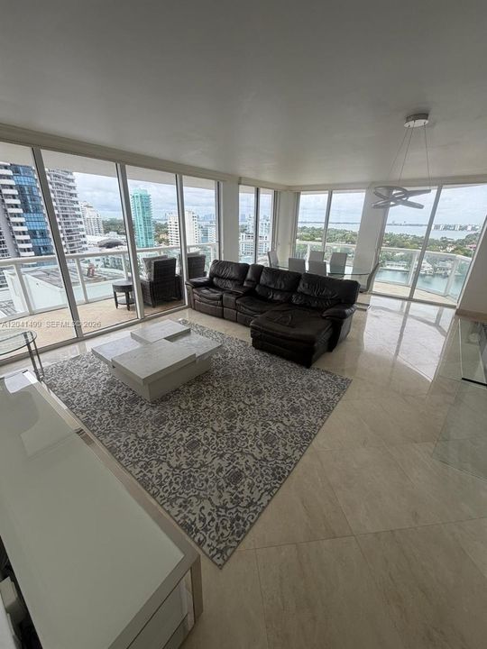 For Rent: $7,490 (2 beds, 2 baths, 1322 Square Feet)