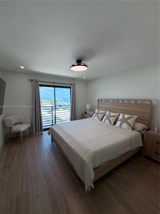 В аренду: $6,995 (3 спален, 3 ванн, 0 Квадратных фут)