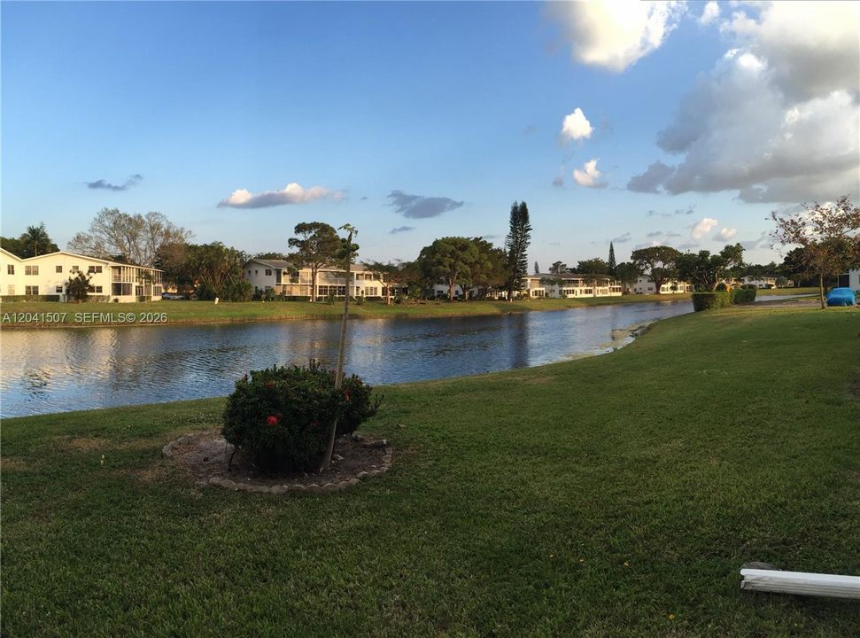 For Rent: $1,400 (1 beds, 1 baths, 589 Square Feet)
