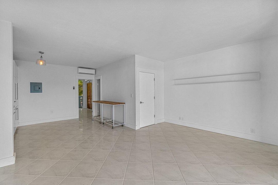 011-65SoutheastSpanishTrail-BocaRaton-FL