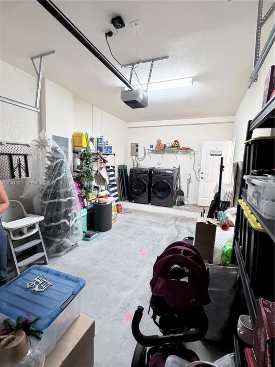 : $3,300 (3 спален, 2 ванн, 1428 Квадратных фут)