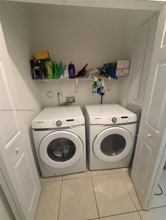 En Venta: $590,000 (3 camas, 3 baños, 0 Pies cuadrados)