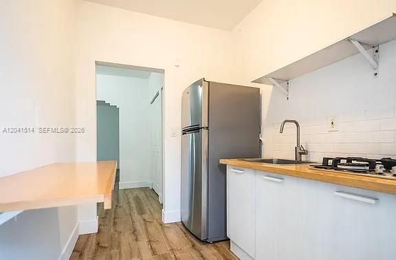 В аренду: $1,950 (1 спален, 1 ванн, 652 Квадратных фут)