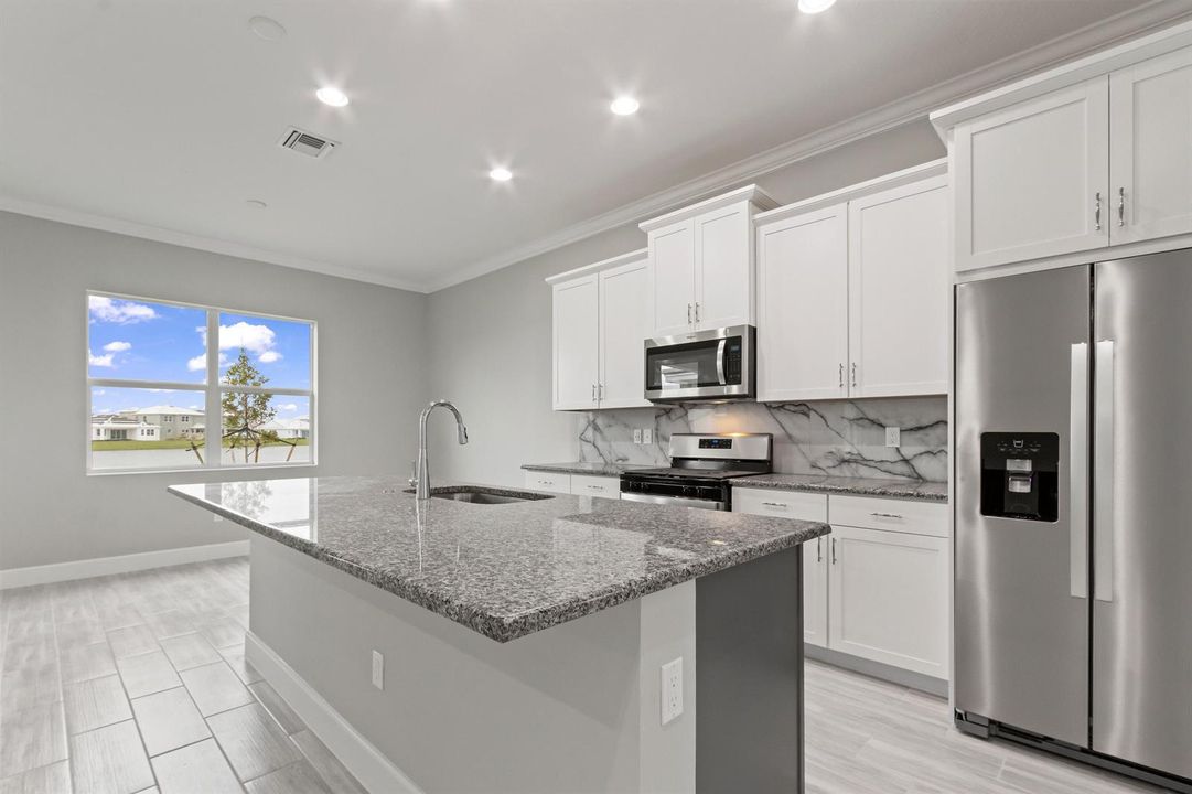 Kitchen-012-023-4200x2800