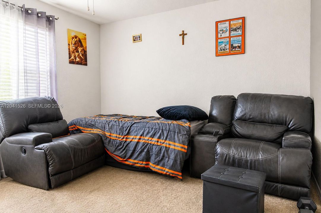 En Venta: $125,000 (2 camas, 2 baños, 1048 Pies cuadrados)