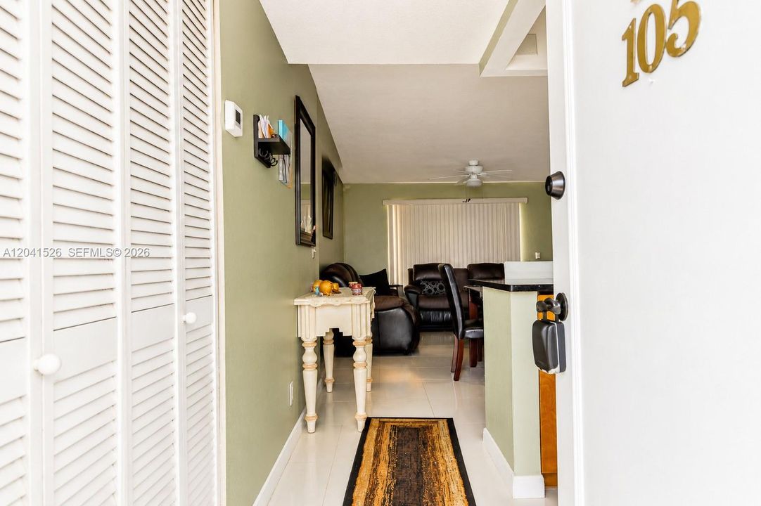 En Venta: $125,000 (2 camas, 2 baños, 1048 Pies cuadrados)