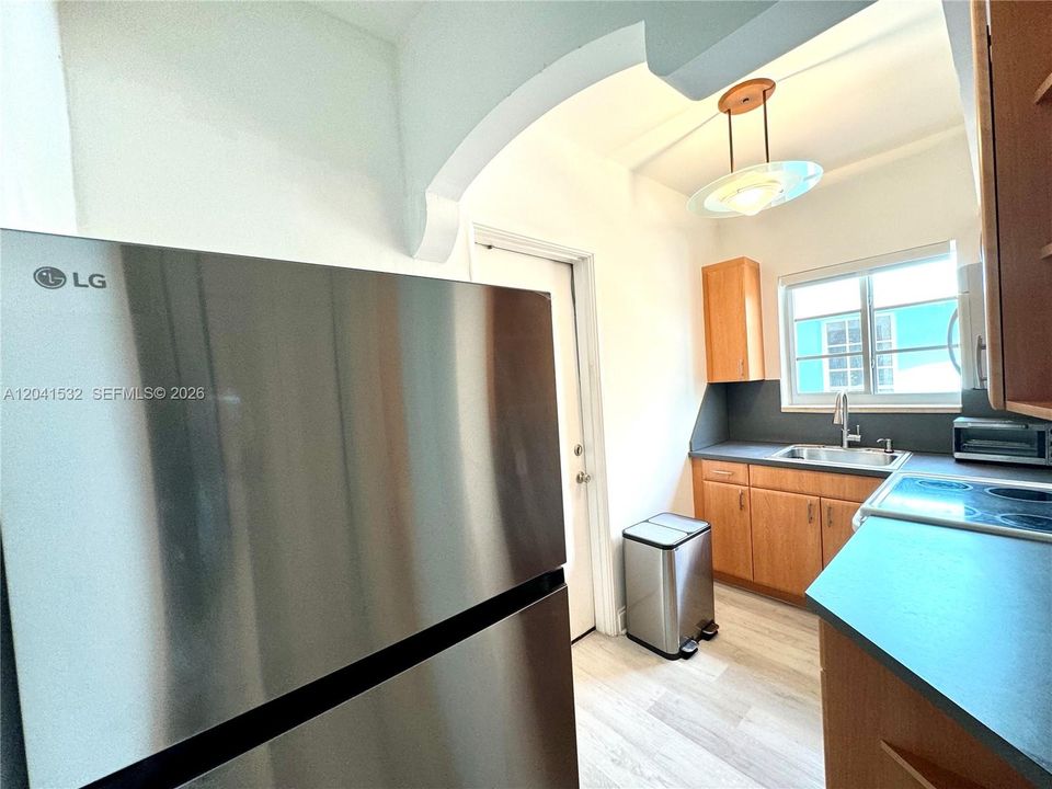 For Rent: $2,000 (1 beds, 1 baths, 487 Square Feet)