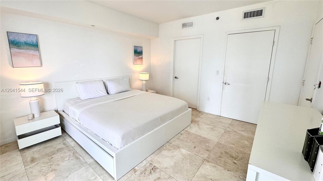 En Renta: $4,100 (1 camas, 1 baños, 798 Pies cuadrados)