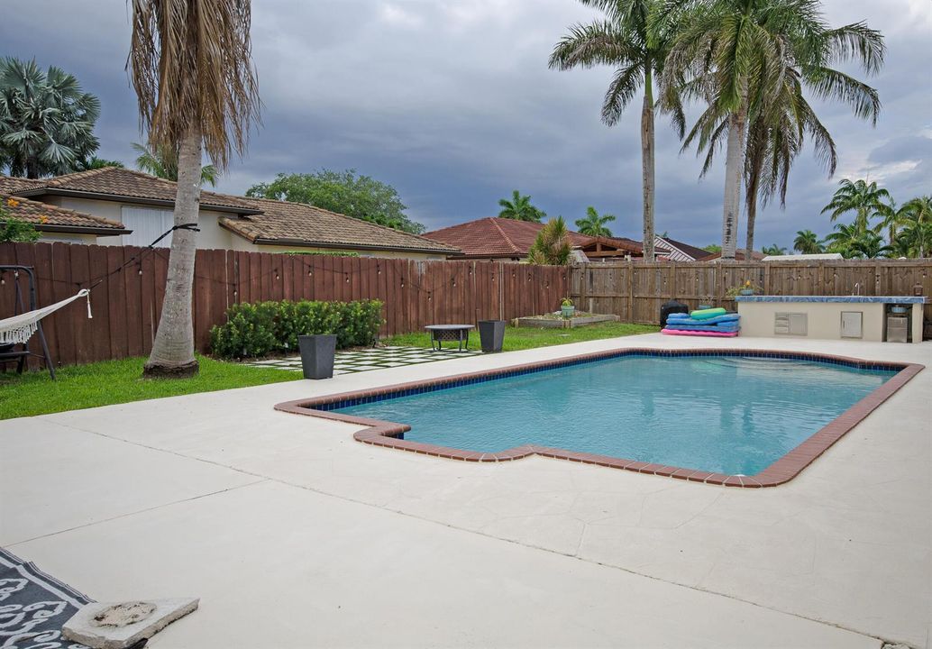 pool 2
