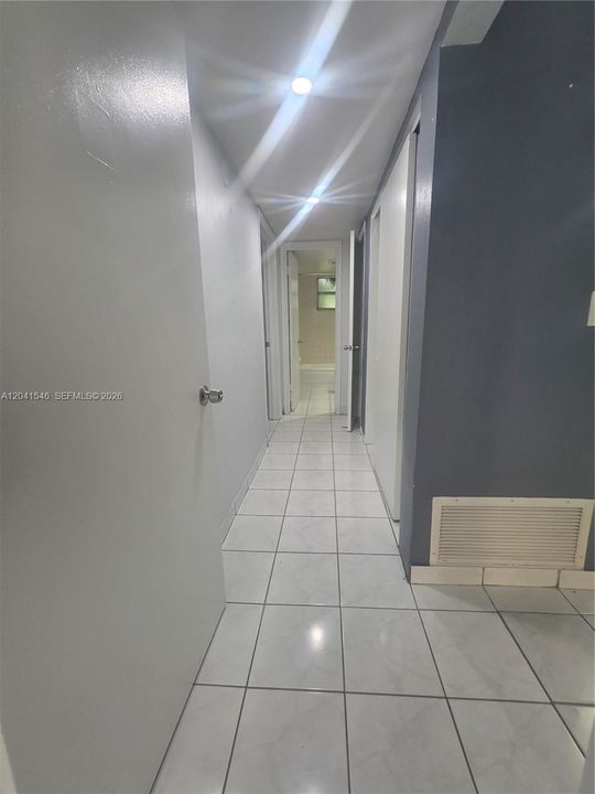 En Renta: $2,200 (2 camas, 2 baños, 1000 Pies cuadrados)